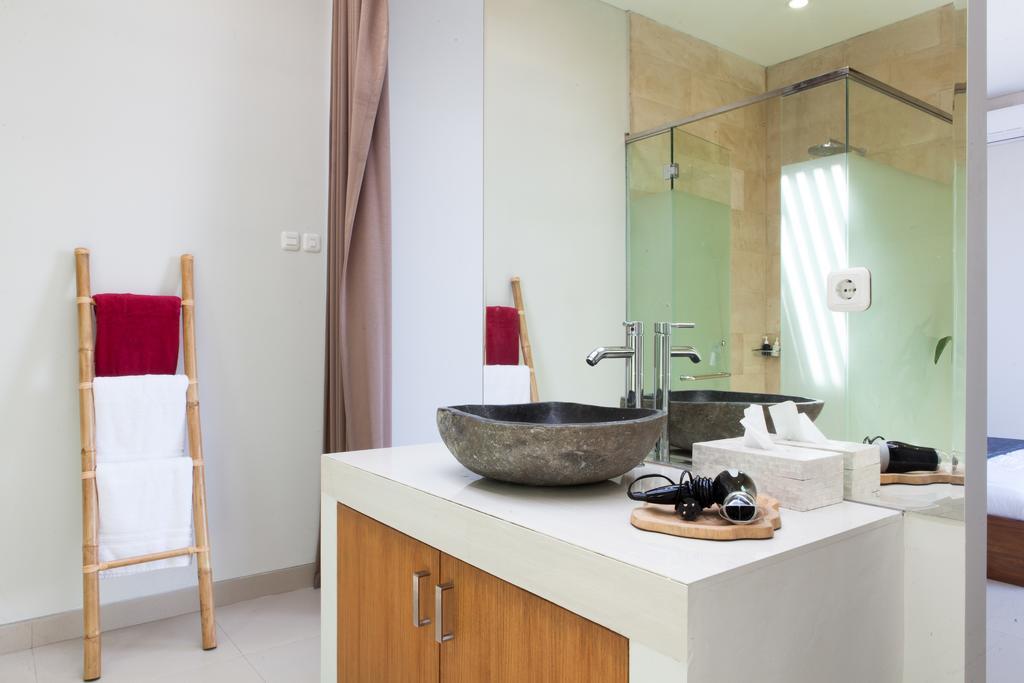Maxwell Legian Villa Zewnętrze zdjęcie